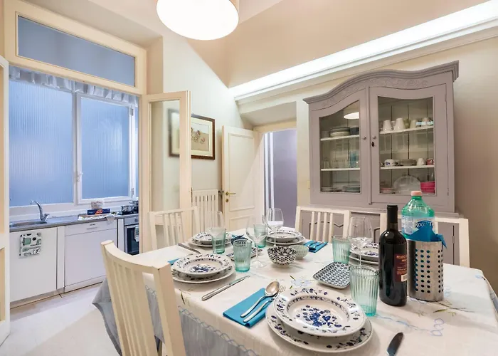 Apartamento Historic Borgo Ognissanti, 8 Florencia